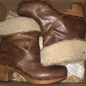 W Lynnea Ugg boots ‘58